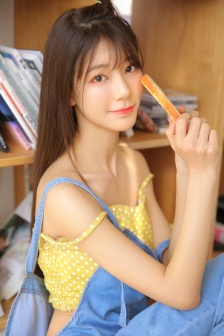 姐姐的朋友离婚证第二天